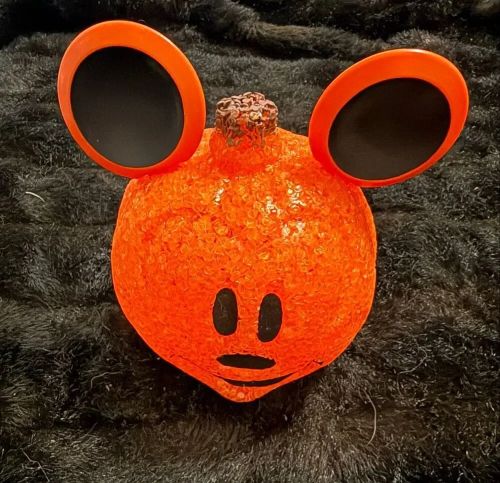 Disney Mickey Mouse Melted Plastic Popcorn  Light Up Jack-O-Lantern Halloween